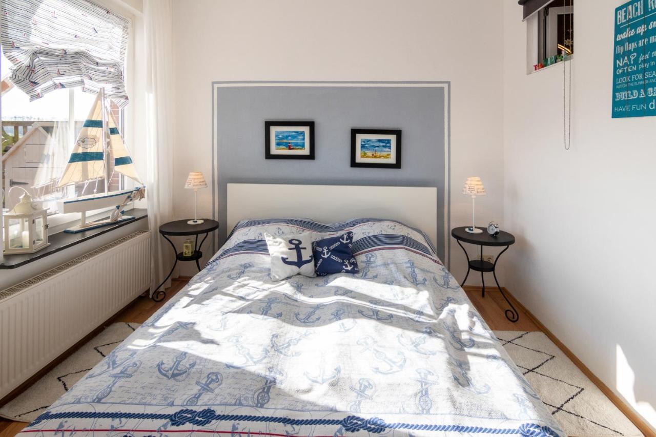 Friesenbiene Apartment Dornumersiel Ngoại thất bức ảnh